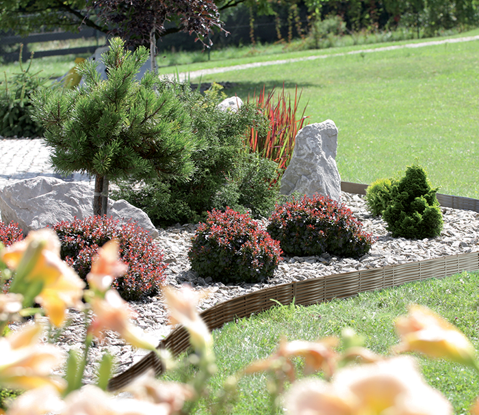 Travní lem hladký GARDEN BORDER terakota 390cm