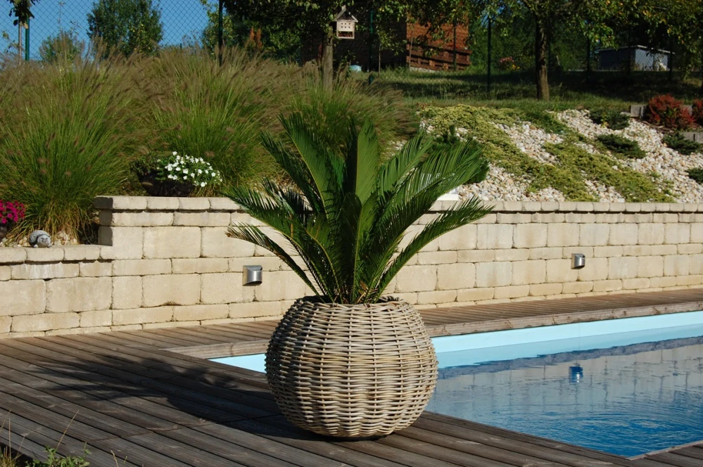 RATANOVÝ Květináč DRYPOT TINA XXXL, Grey,  Ø68x53 cm