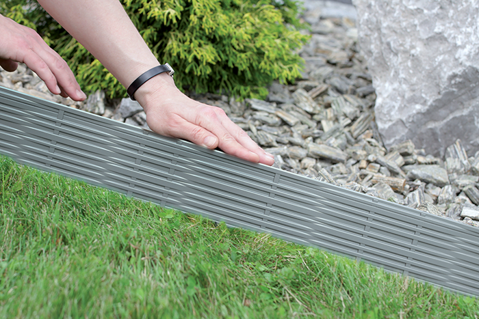 Travní lem hladký GARDEN BORDER terakota 390cm