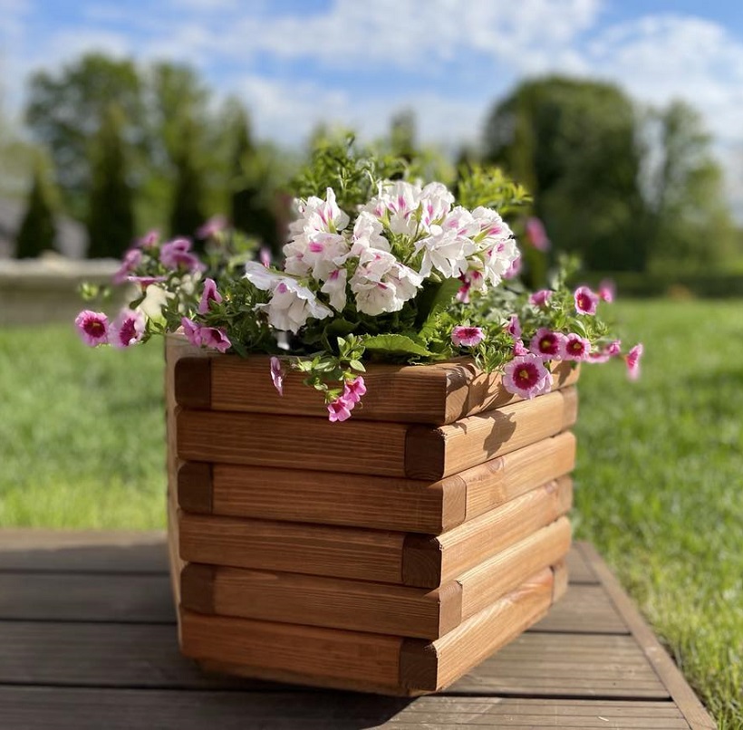 Dřevěný zahradní květináč  AKSAMIT, teak, 500x350